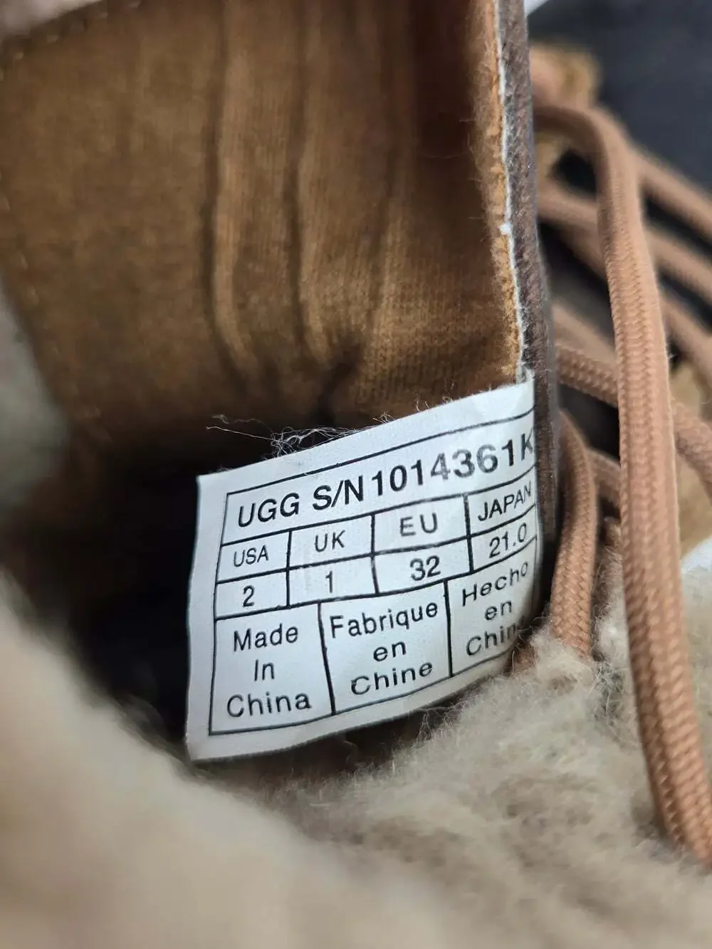 UGG Baxter Snow Boots Toddler Size 2 Shearling Winter Duck Boots